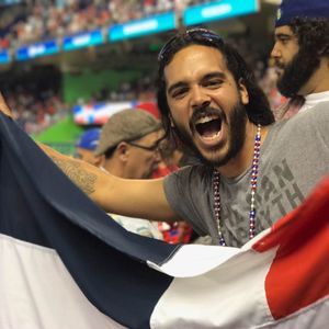 Meet your Posher, Mickey